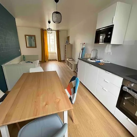 La Maison Des Amis En Normandie Апарт-отель Pontfarcy