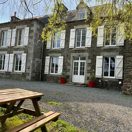La Maison Des Amis En Normandie Апарт-отель 3*