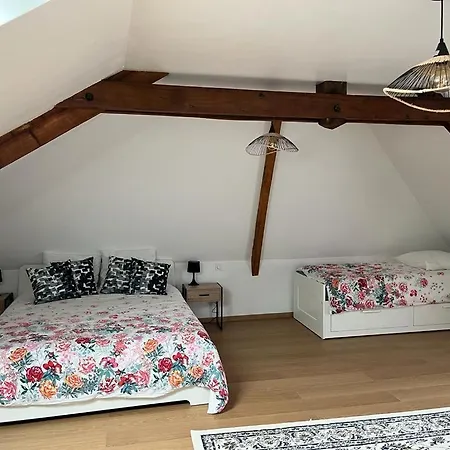 Апарт-отель La Maison Des Amis En Normandie