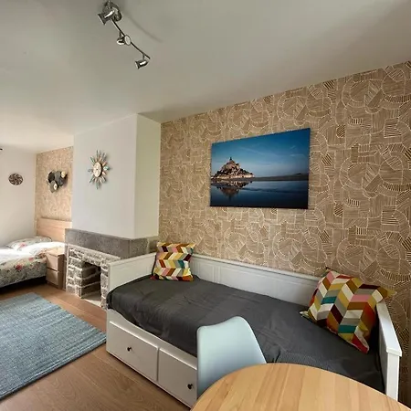 شقة فندقية La Maison Des Amis En Normandie 3*