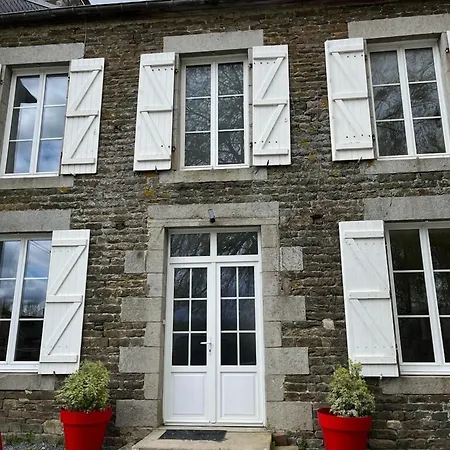 La Maison Des Amis En Normandie Pontfarcy