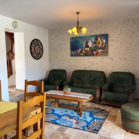 Апарт-отель La Maison Des Amis En Normandie