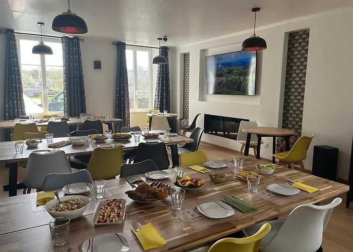 Aparthotel La Maison Des Amis En Normandie Pontfarcy