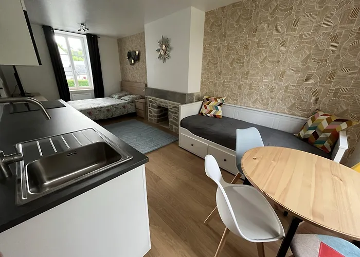 Aparthotel La Maison Des Amis En Normandie Pontfarcy